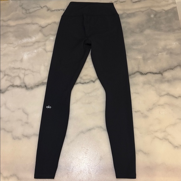 ALO Ripped Warrior Leggings - Black - Picture 5 of 6